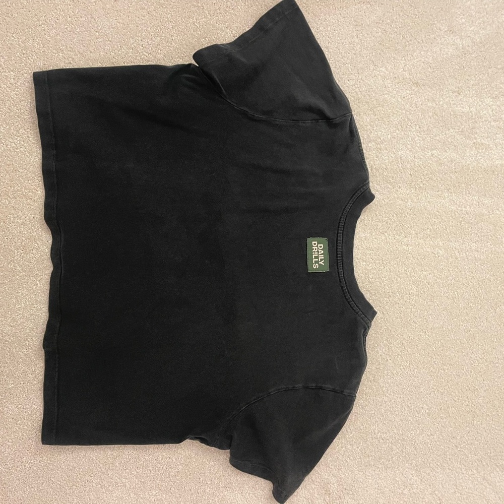 Daily Drills Black Cropped T-Shirt